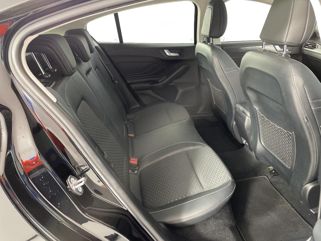 Photo '20' of Ford Focus Photo '20' of Ford Focus