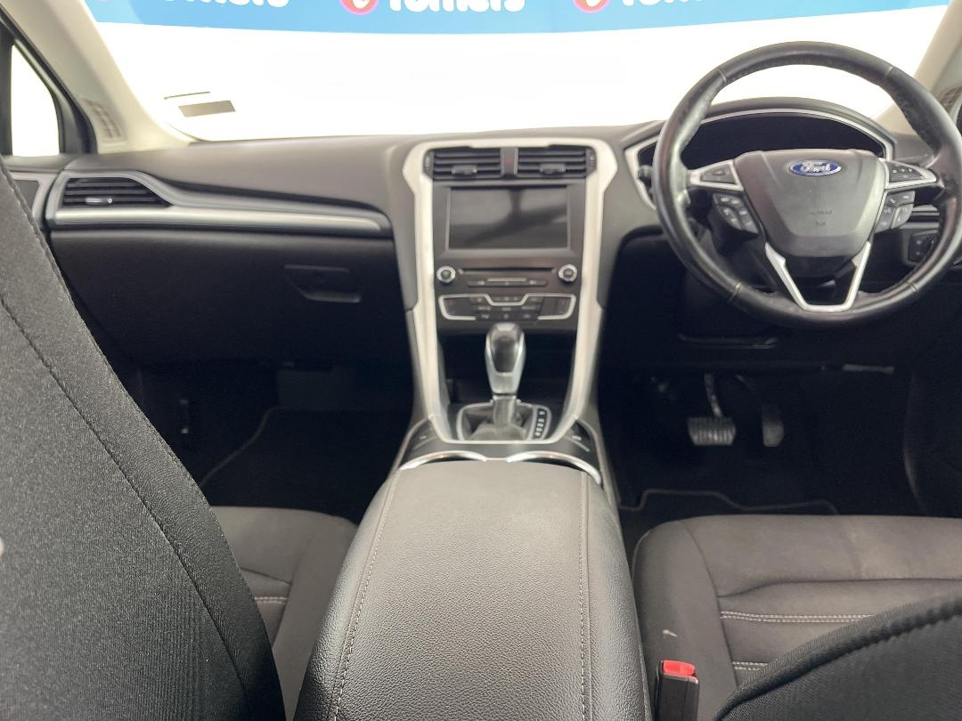 Photo '18' of Ford Mondeo