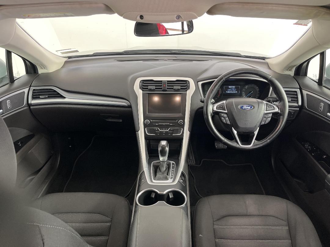 Photo '17' of Ford Mondeo