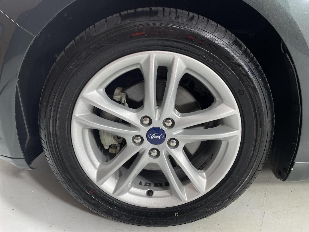 Photo '10' of Ford Mondeo