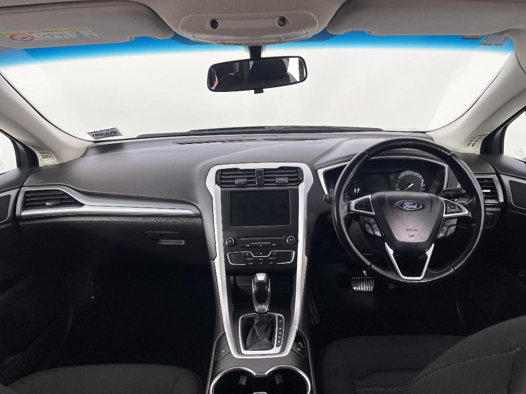 Photo '17' of Ford Mondeo