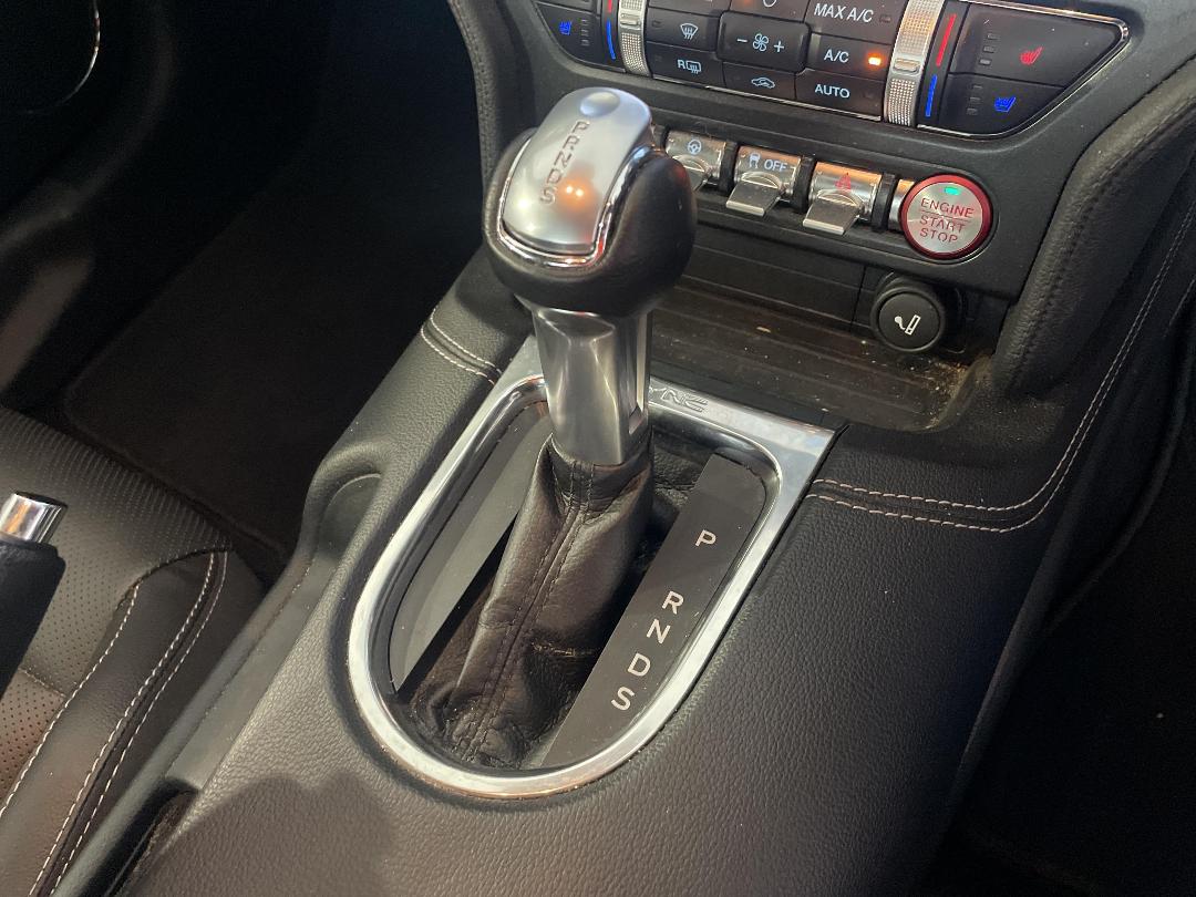 Photo '30' of Ford Mustang Photo '30' of Ford Mustang