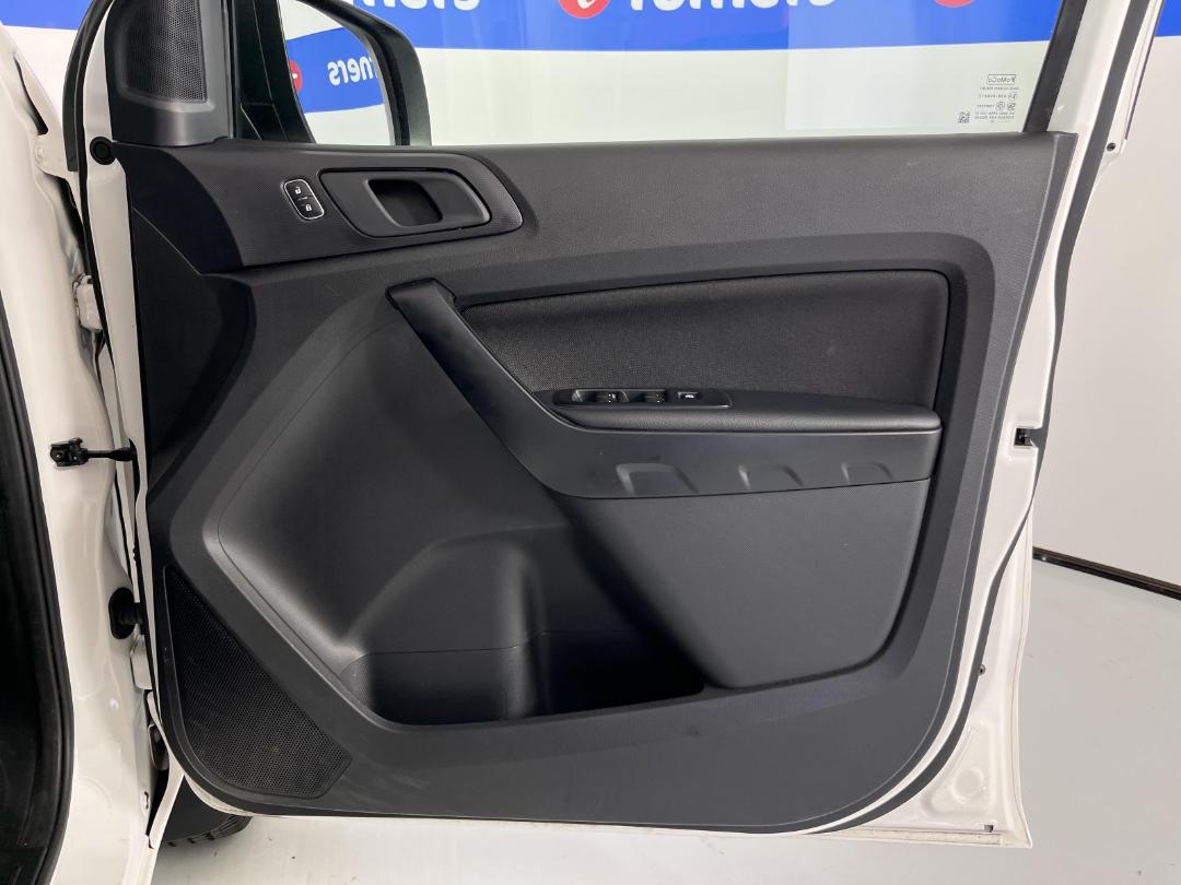 Photo '14' of Ford Ranger