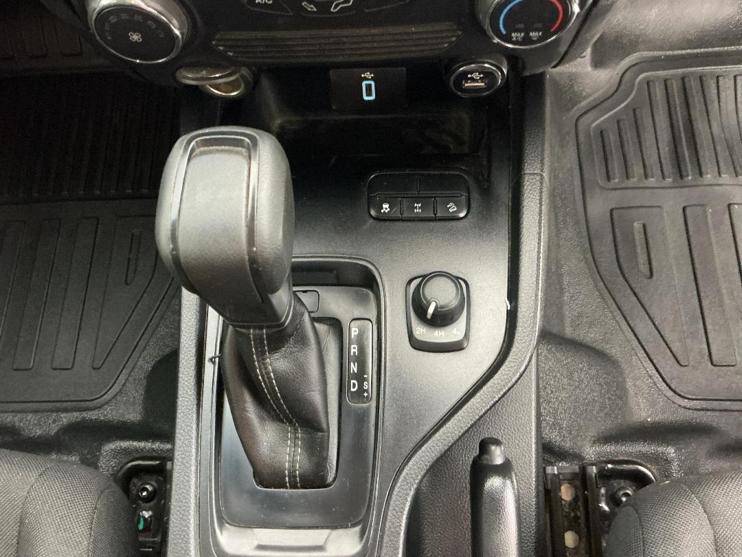 Photo '23' of Ford Ranger