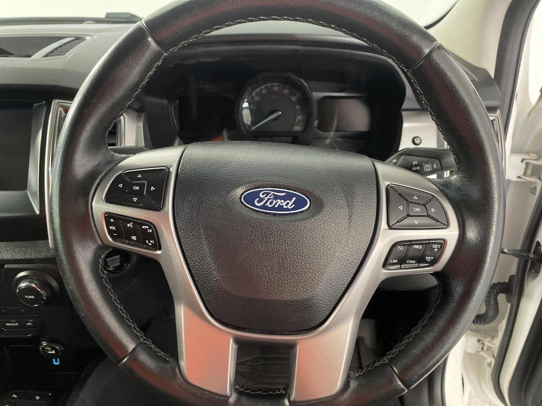 Photo '28' of Ford Ranger Photo '28' of Ford Ranger