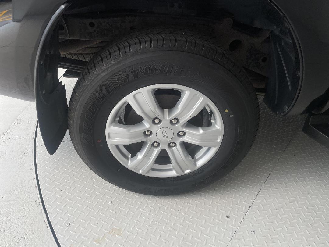 Photo '12' of Ford Ranger