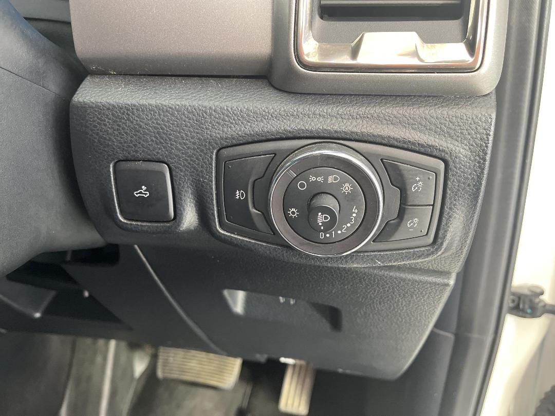 Photo '30' of Ford Ranger Photo '30' of Ford Ranger