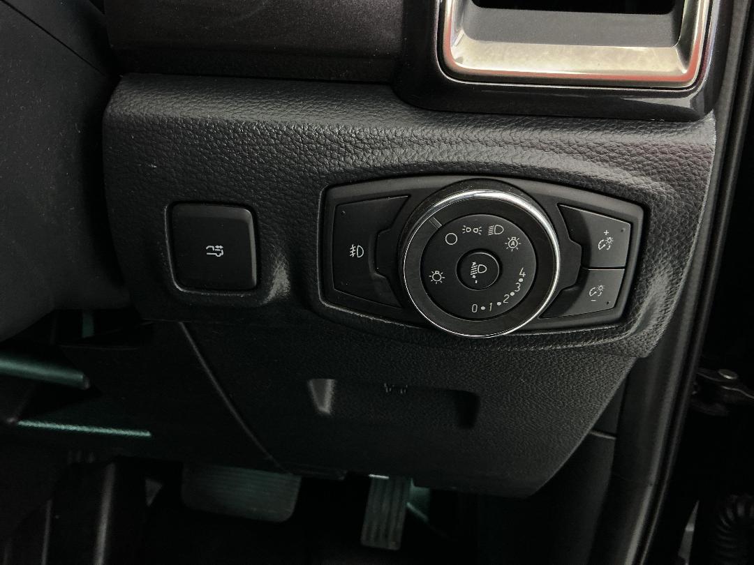 Photo '24' of Ford Ranger Photo '24' of Ford Ranger