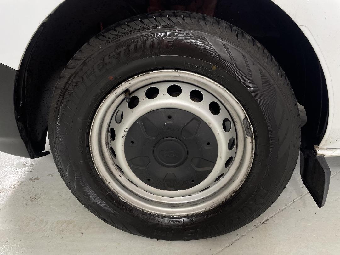 Photo '10' of Ford Transit