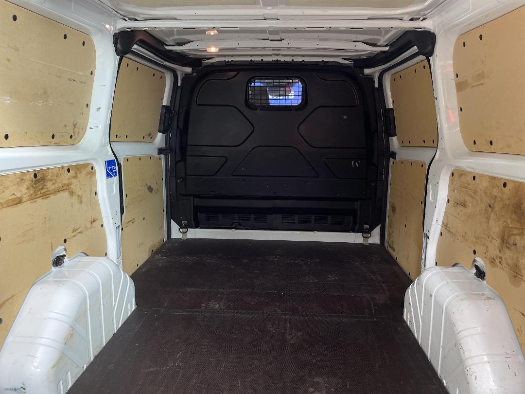 Photo '14' of Ford Transit