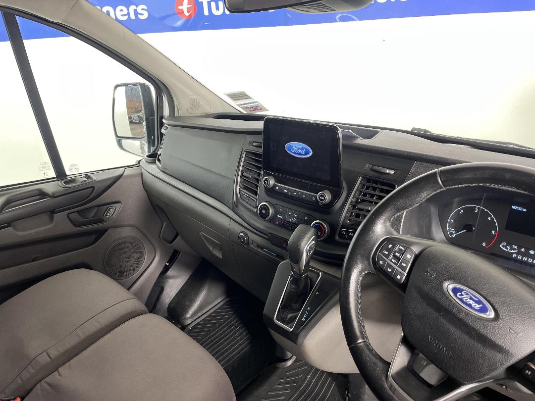 Photo '17' of Ford Transit