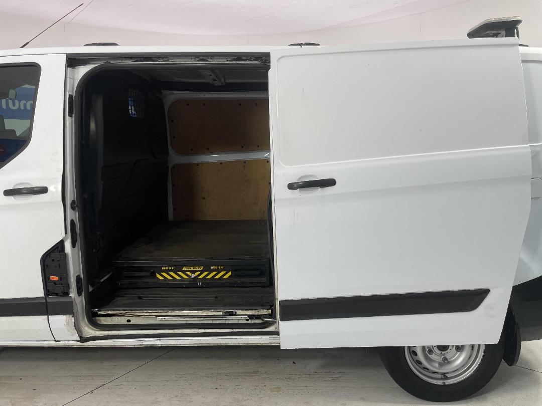 Photo '19' of Ford Transit Photo '19' of Ford Transit