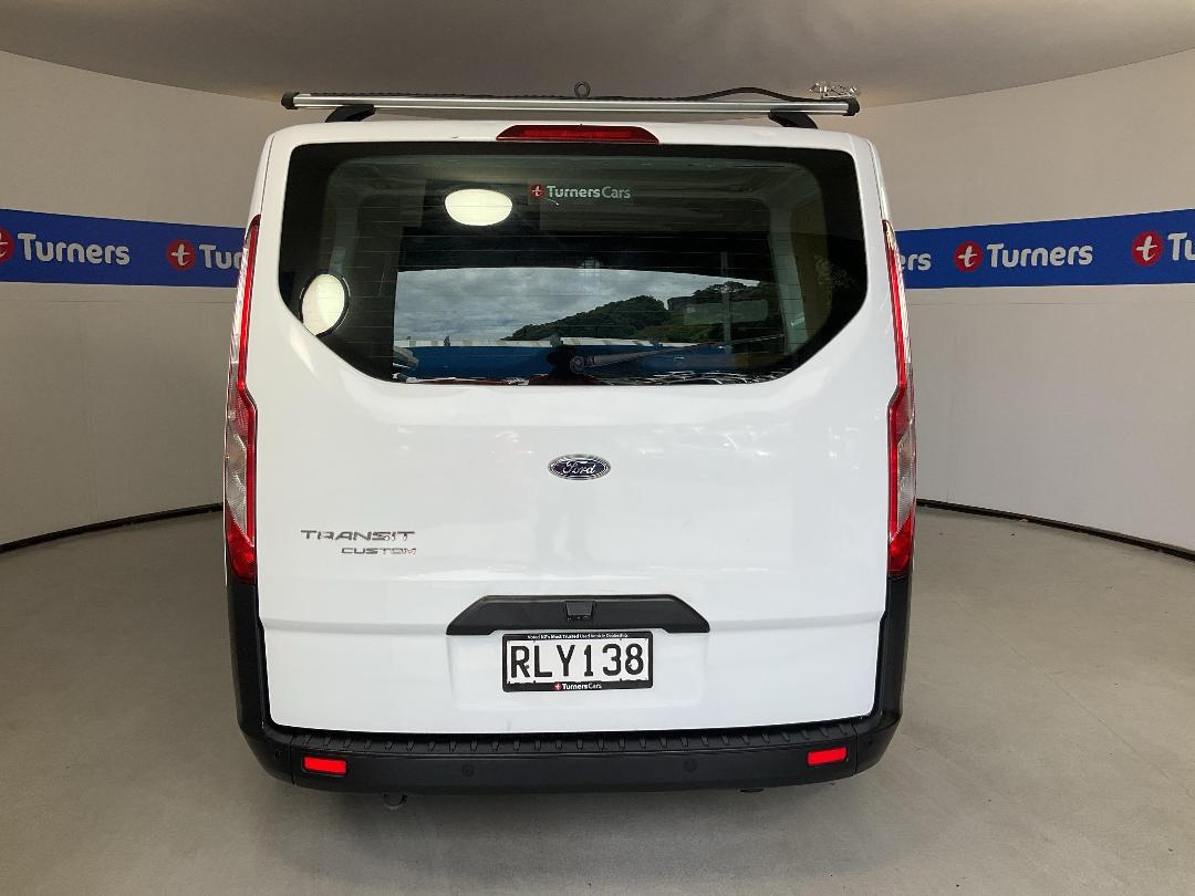 Photo '6' of Ford Transit