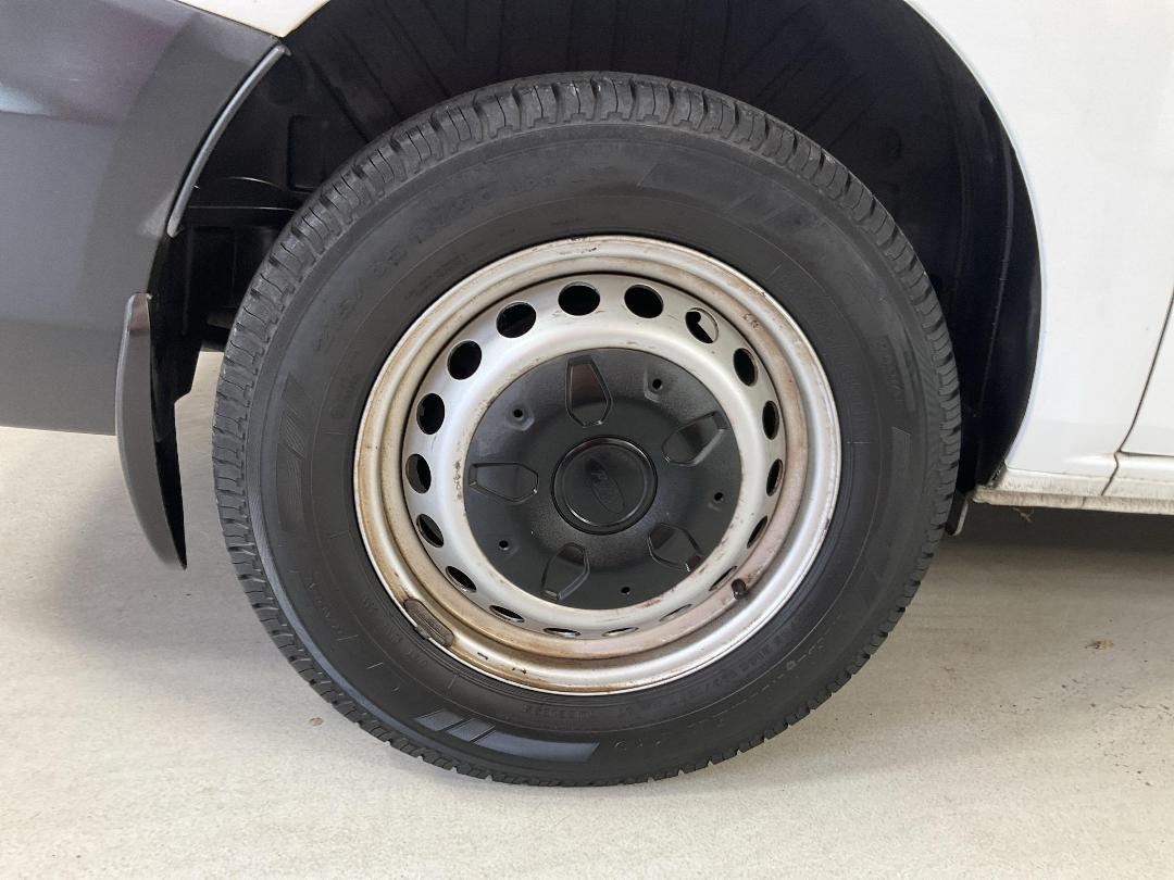 Photo '12' of Ford Transit