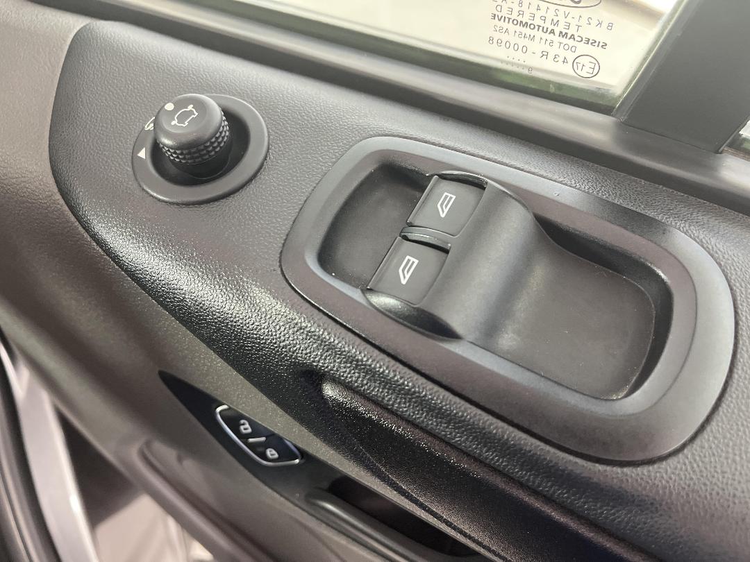 Photo '22' of Ford Transit Photo '22' of Ford Transit