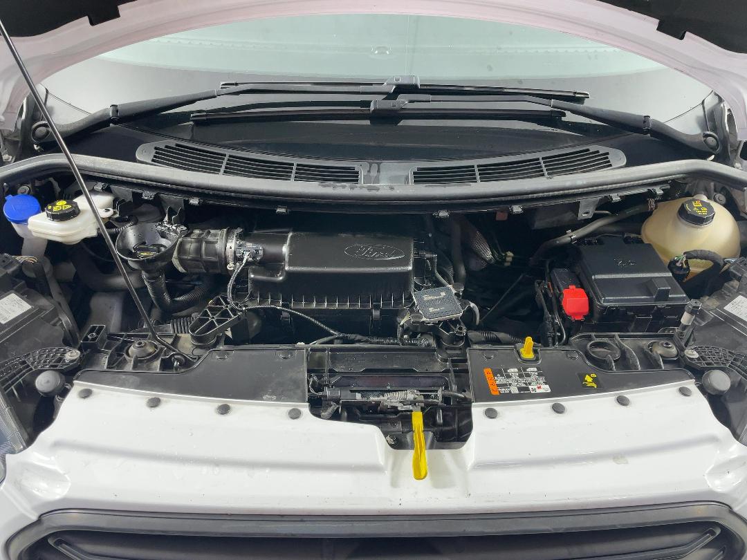 Photo '13' of Ford Transit