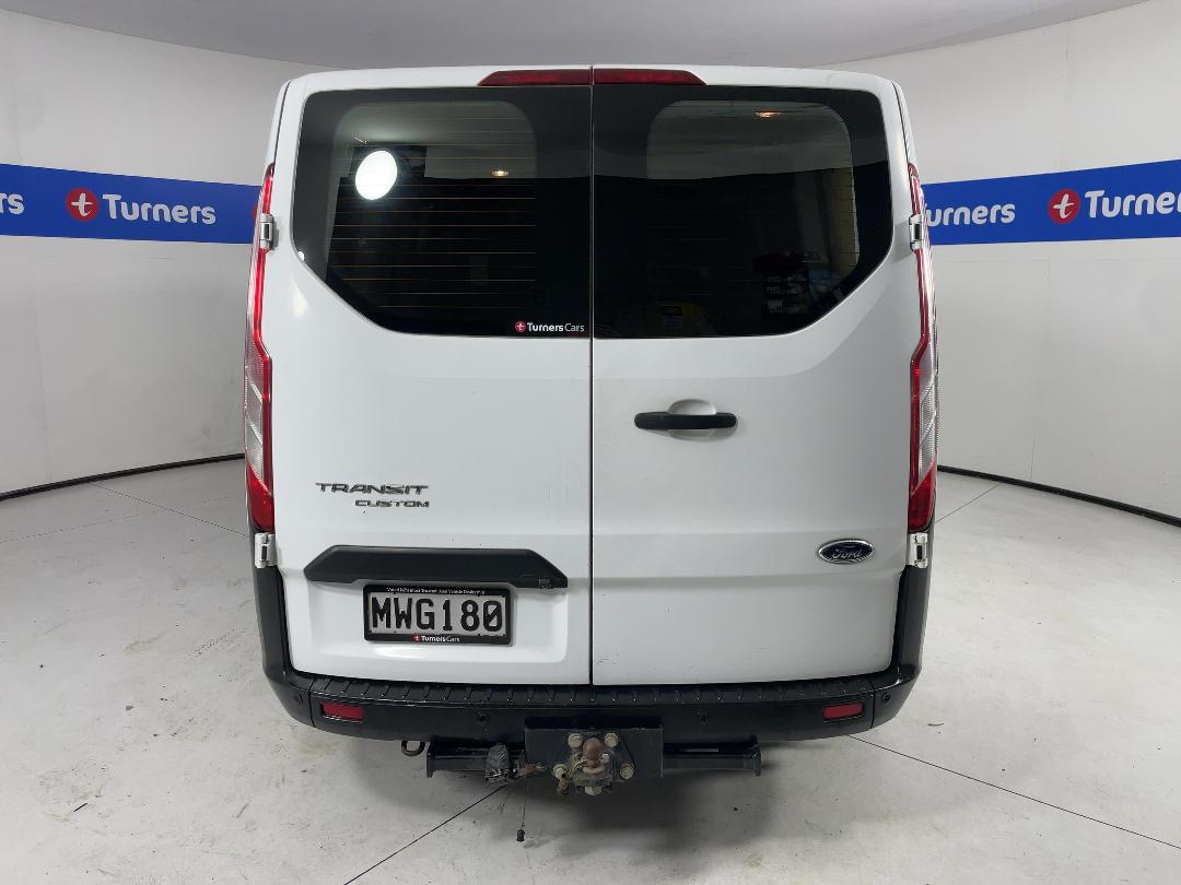 Photo '6' of Ford Transit