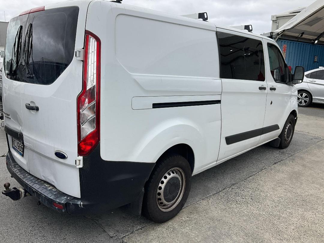 Photo '5' of Ford Transit Custom LWB Dble CAB