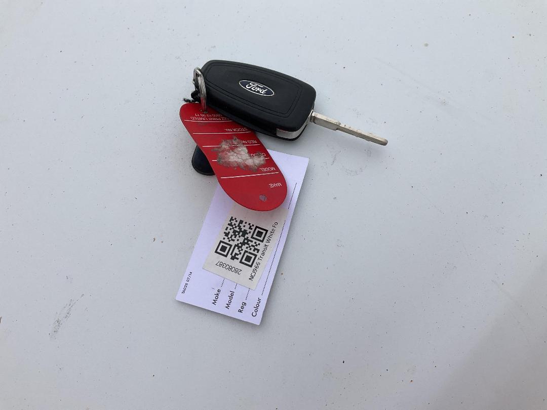 Photo '16' of Ford Transit Custom LWB Dble CAB