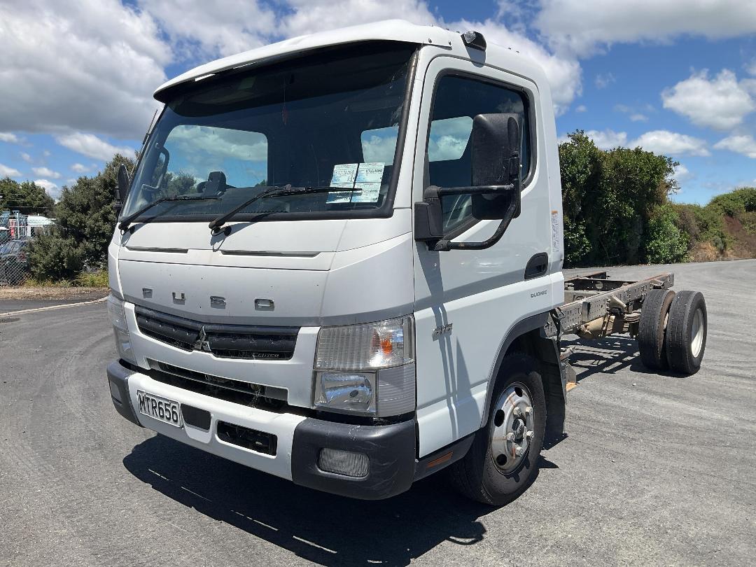 Photo '9' of Fuso Canter 616 FEB51ER3SFBC Cab Chassis