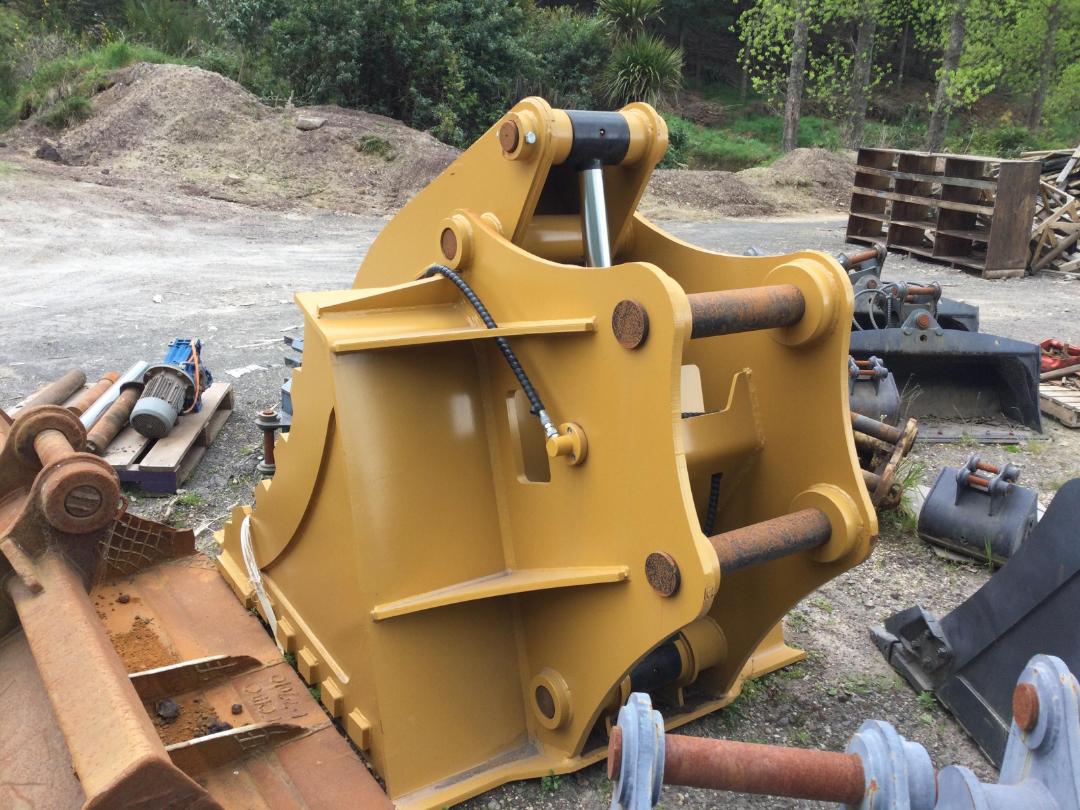 Used Grab Bucket Bucket 2020 Turners Trucks & Machinery for Sale