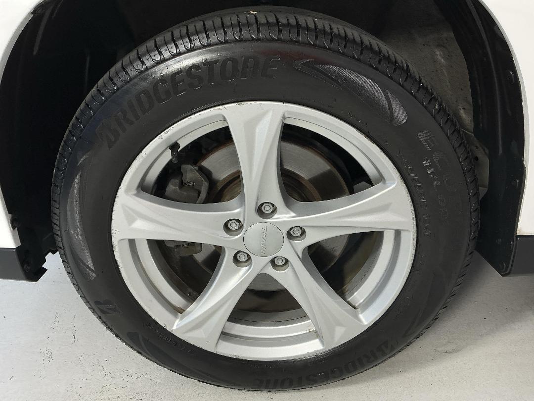 Photo '10' of Haval H2