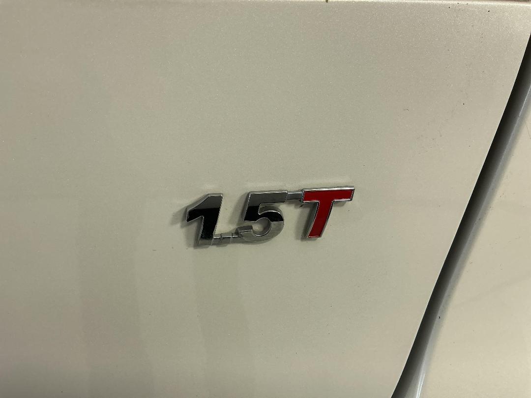 Photo '30' of Haval H2