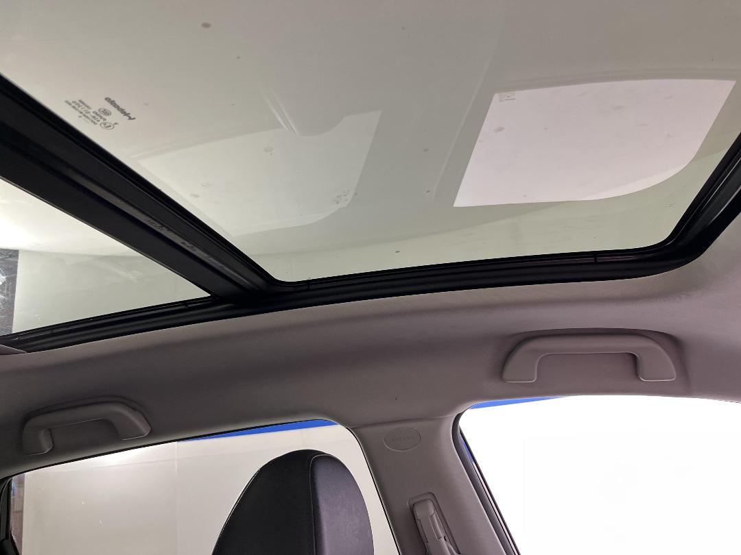 Photo '30' of Haval H2