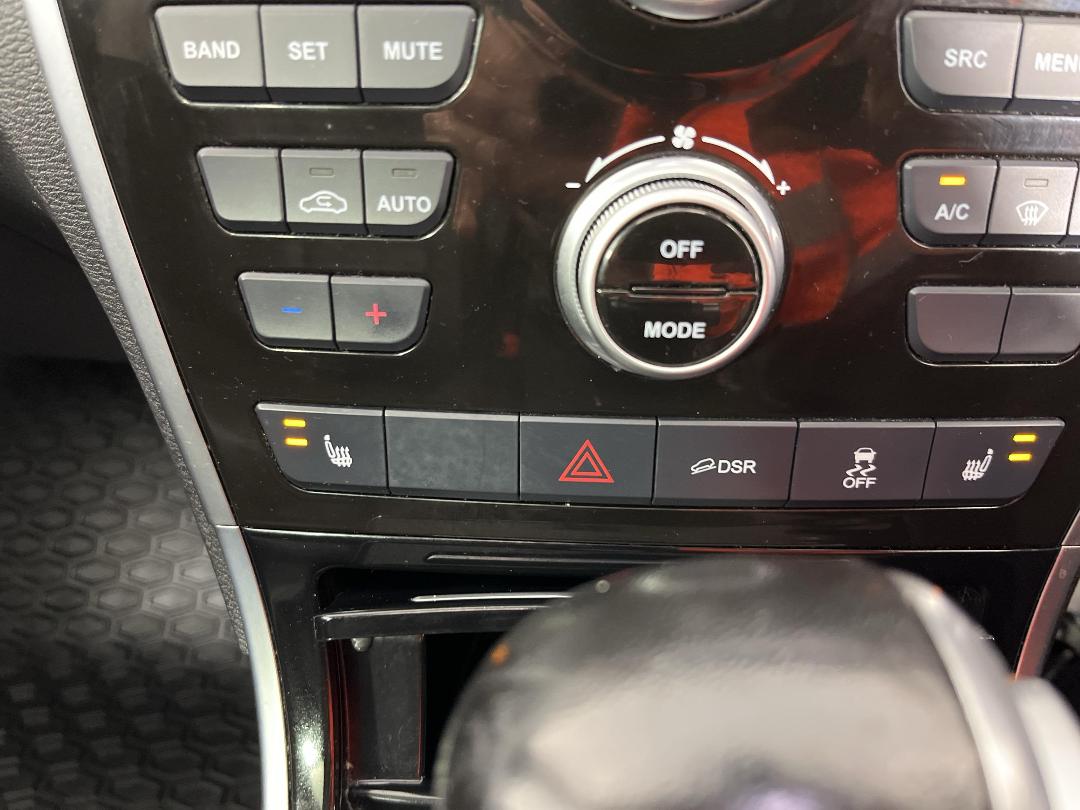 Photo '29' of Haval H2