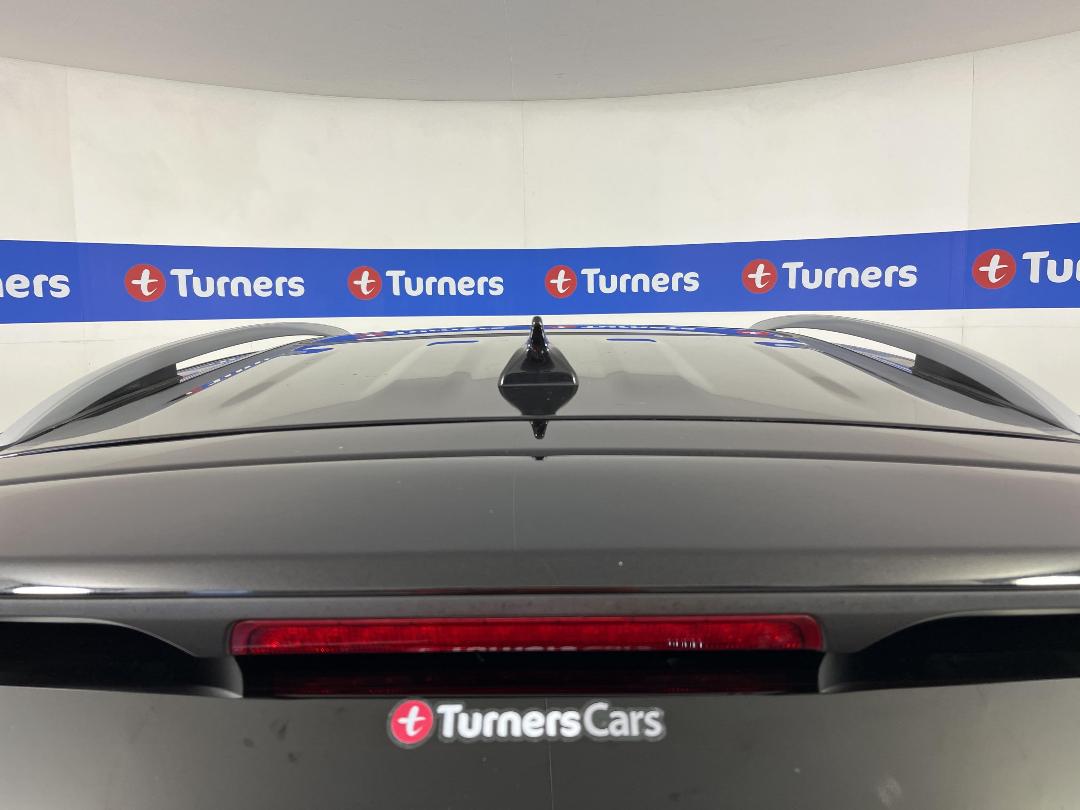 Photo '32' of Haval H2