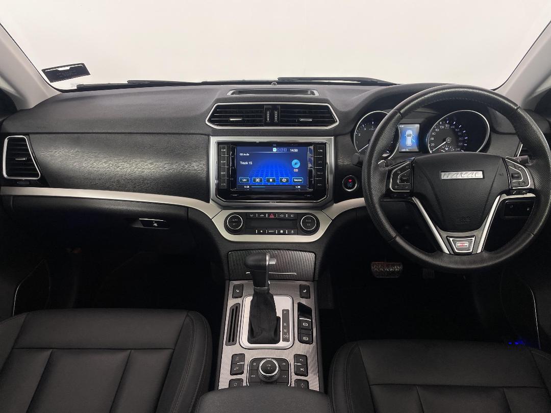 Photo '17' of Haval H6 Photo '17' of Haval H6