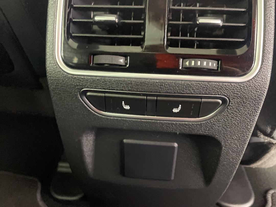 Photo '23' of Haval H6 Photo '23' of Haval H6