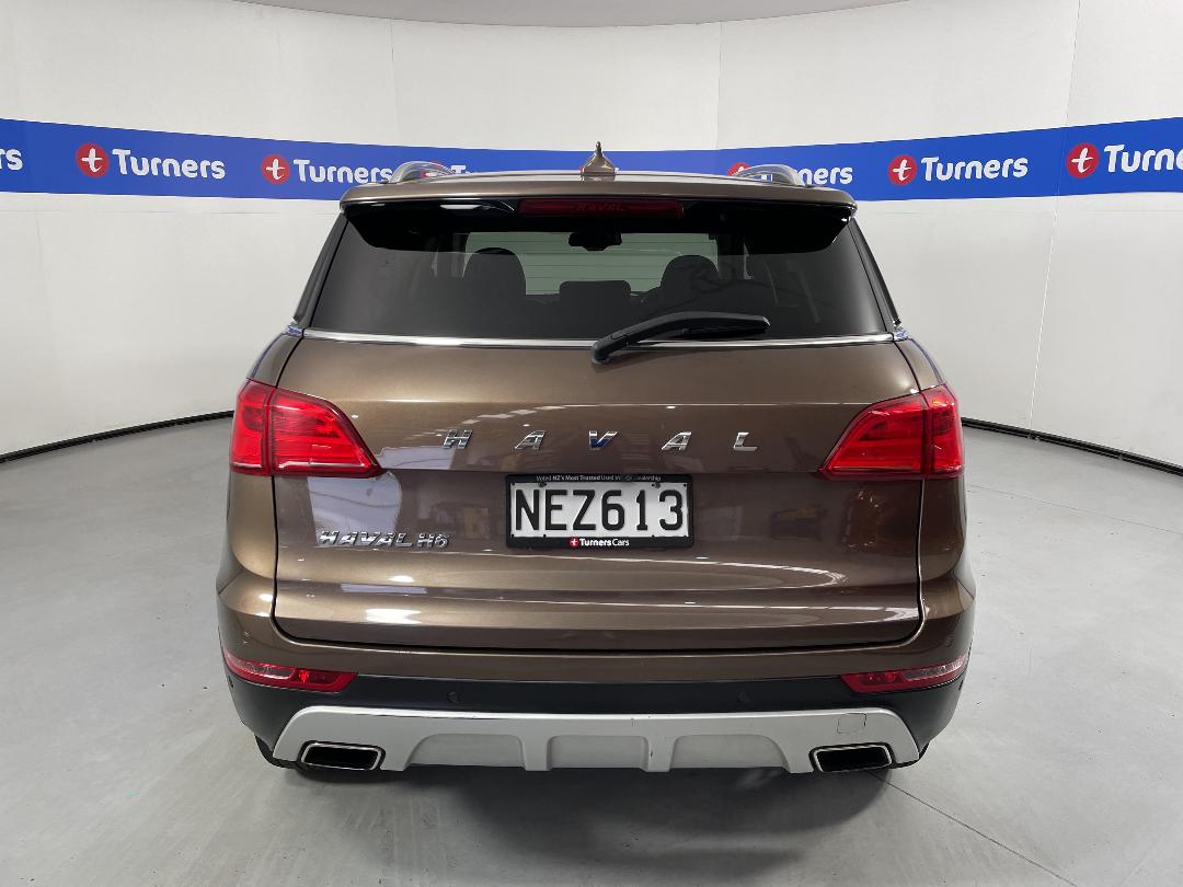 Photo '6' of Haval H6