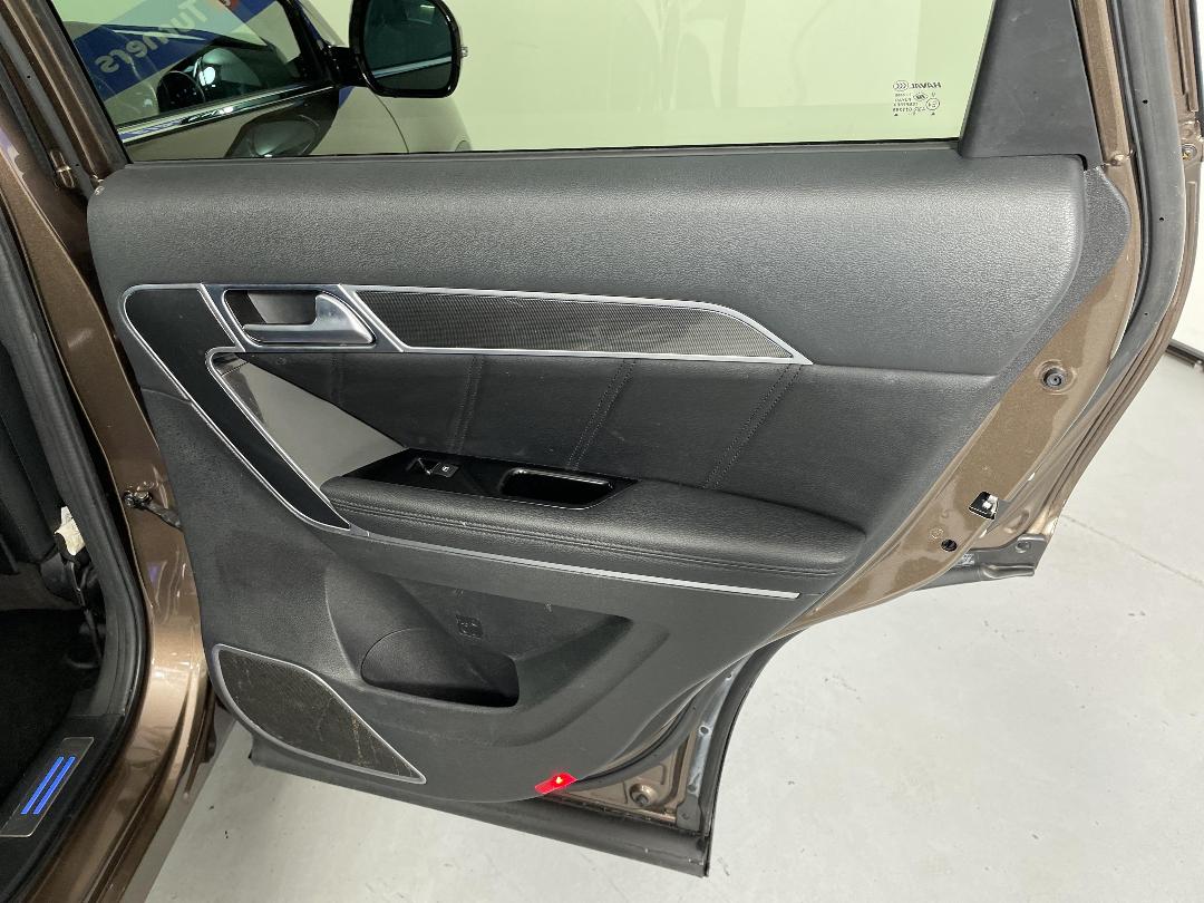 Photo '19' of Haval H6