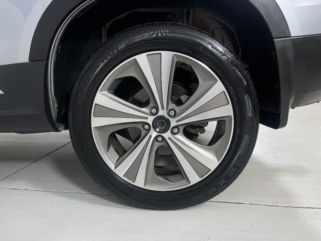 Photo '11' of Haval H6