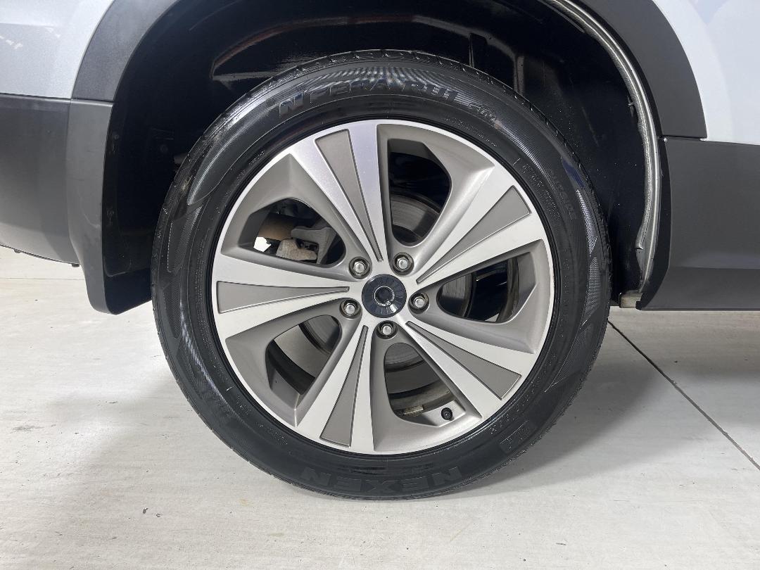 Photo '12' of Haval H6