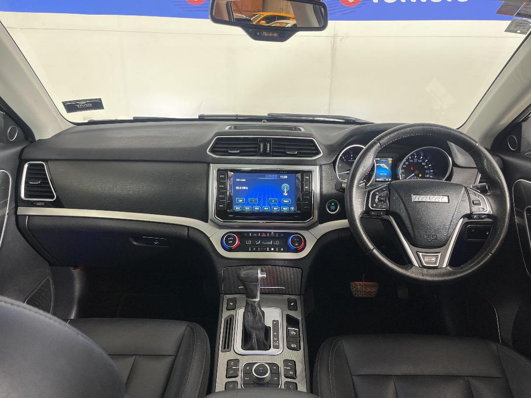 Photo '17' of Haval H6