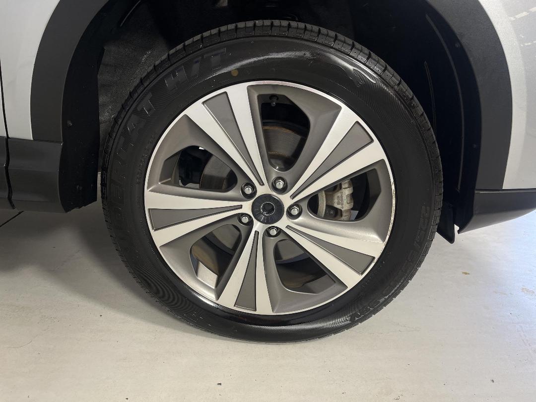 Photo '9' of Haval H6