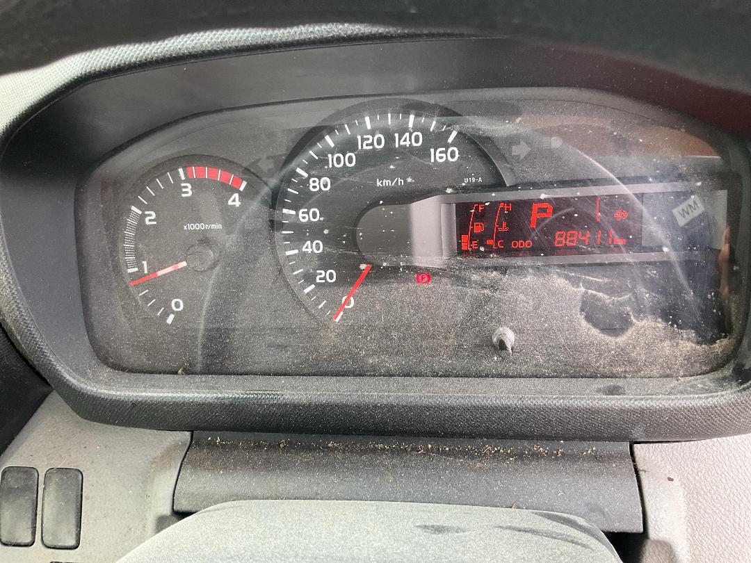 Photo '13' of Hino 300 XZU710R-Hktrsq3 Flat Deck