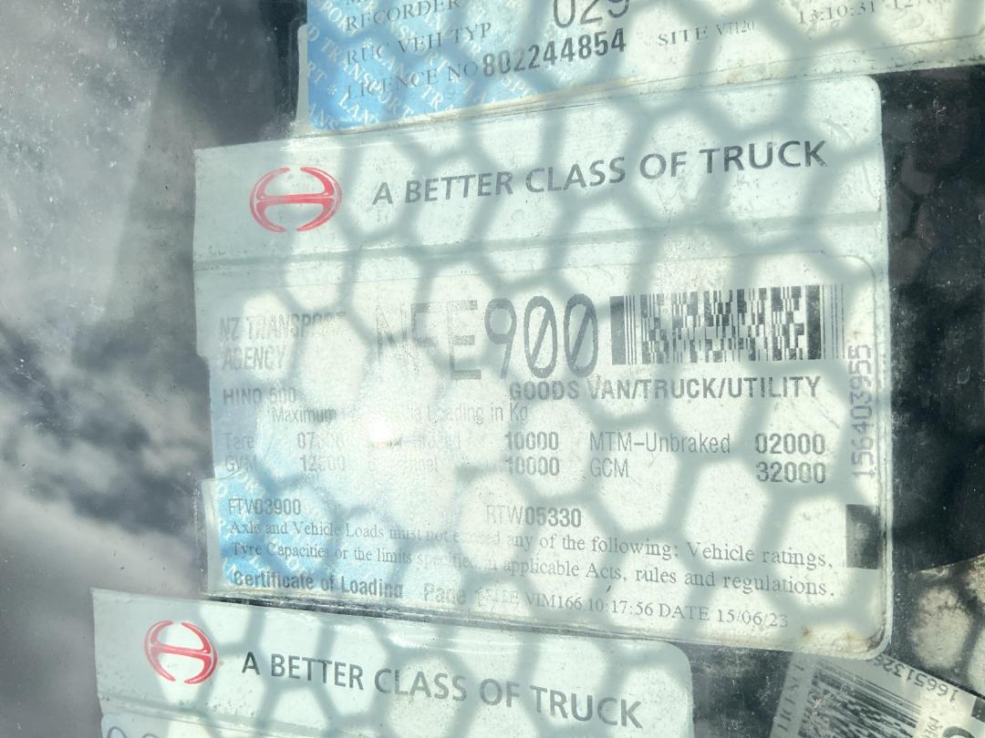 Photo '16' of Hino 500 FG8JP1A Skeletal