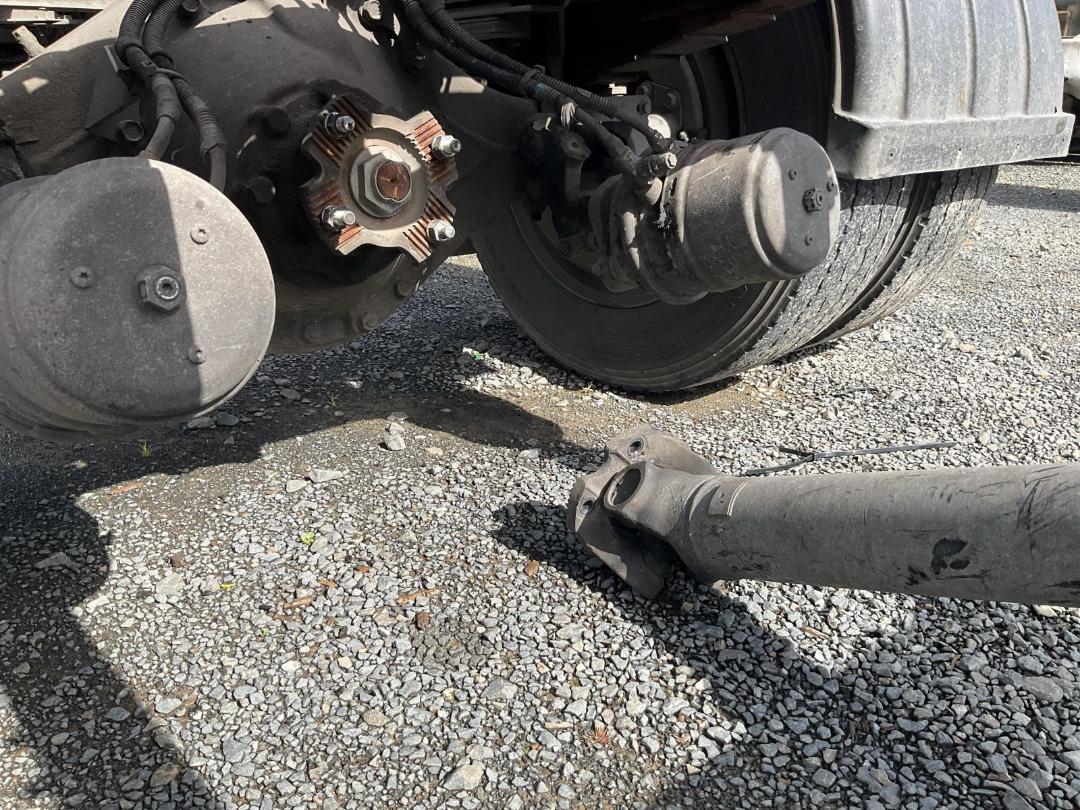 Photo '21' of Hino 500 FG8JP1A Skeletal