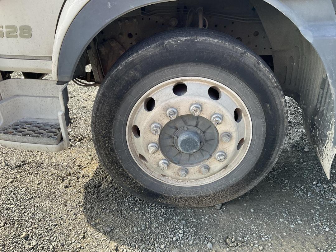 Photo '22' of Hino 500 FG8JPIA Skeletal