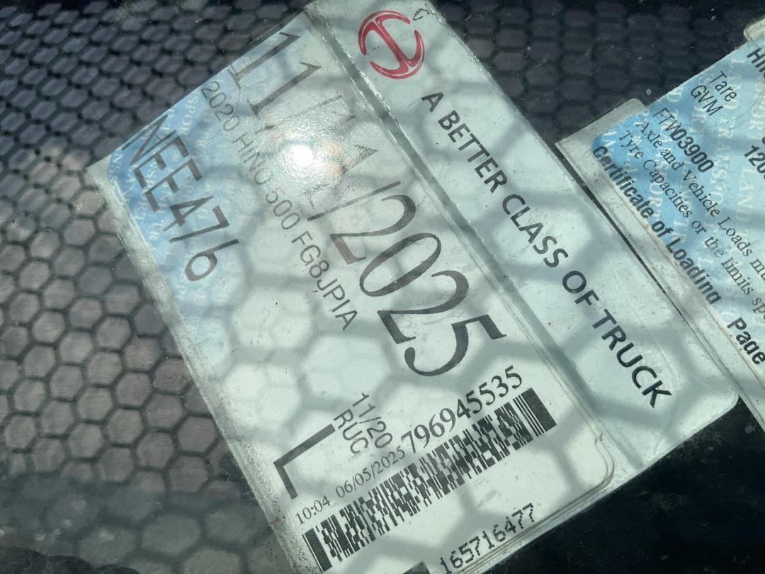 Photo '9' of Hino 500 FG8JPIA Skeletal