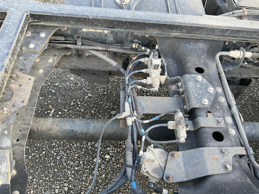 Photo '16' of Hino 500 FG8JPIA Skeletal