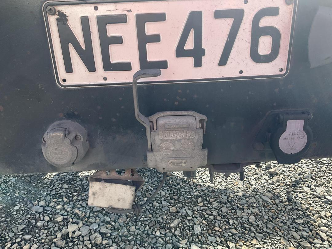 Photo '21' of Hino 500 FG8JPIA Skeletal