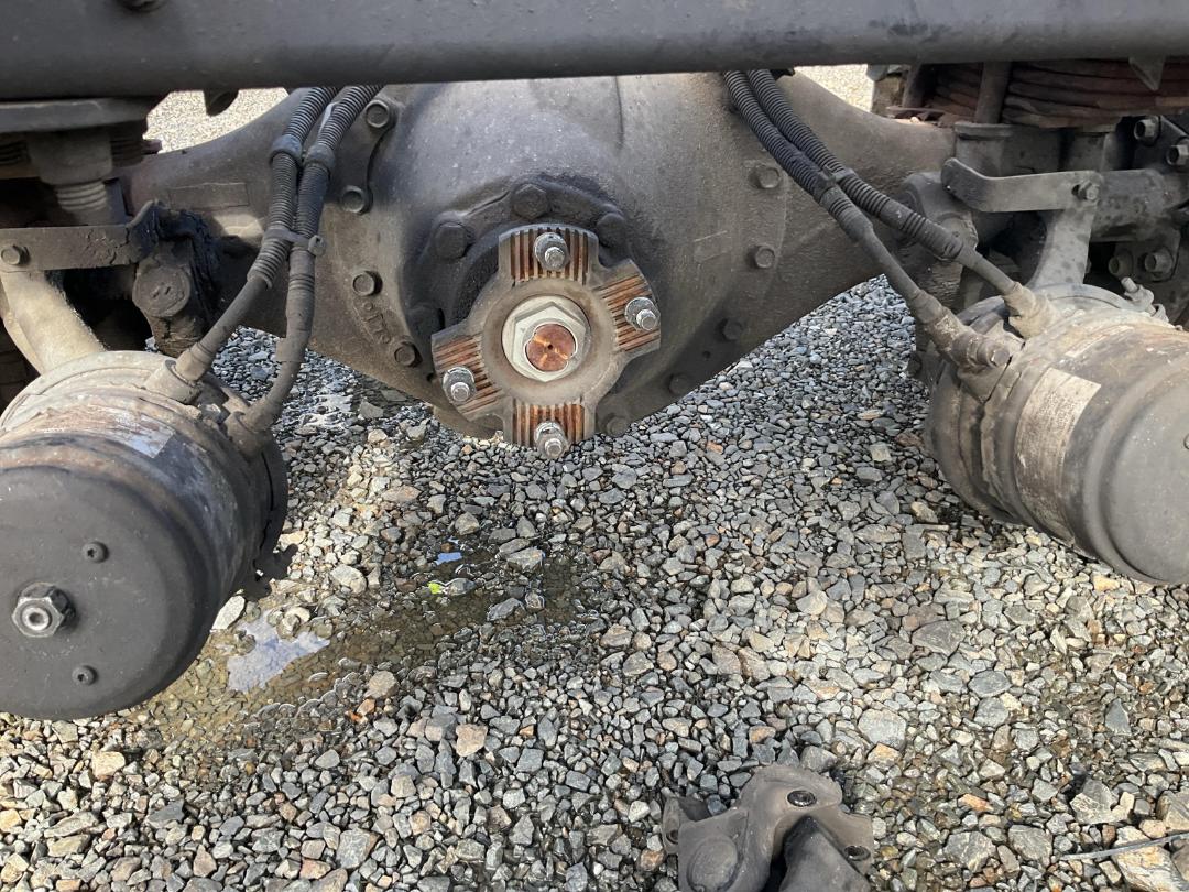 Photo '18' of Hino 500 FG8JPIA Skeletal