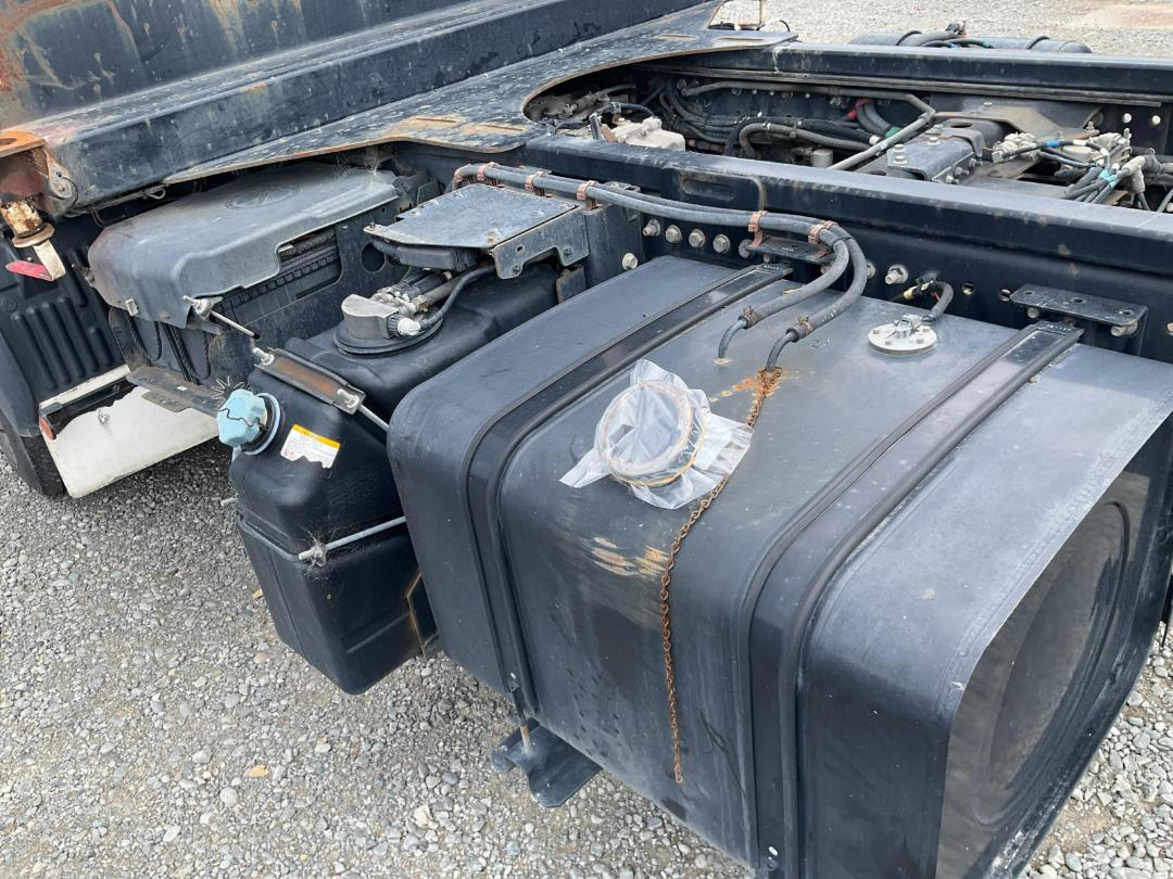 Photo '17' of Hino 500 FG8JP1A Skeletal