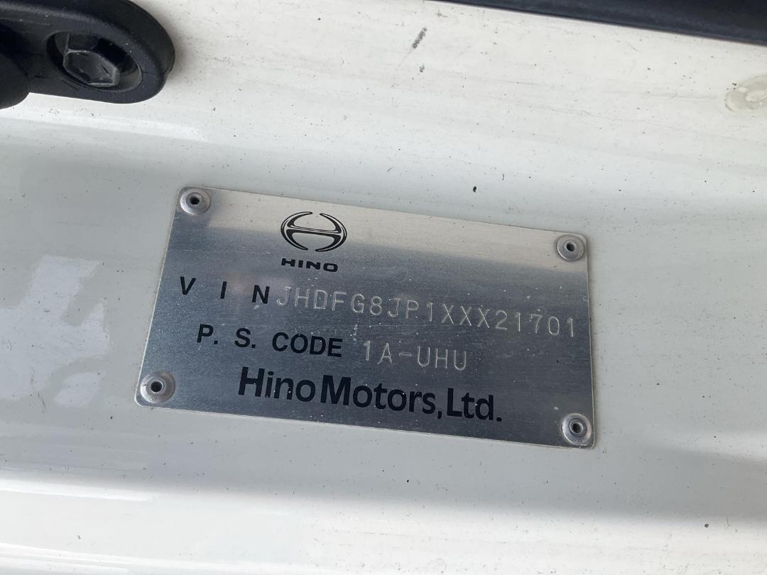 Photo '27' of Hino 500 FG8JP1A Skeletal