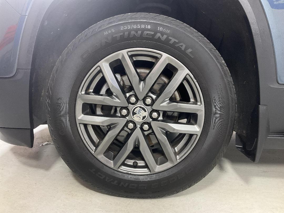 Photo '10' of Holden Acadia Photo '10' of Holden Acadia