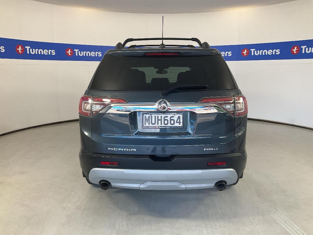 Photo '6' of Holden Acadia Photo '6' of Holden Acadia